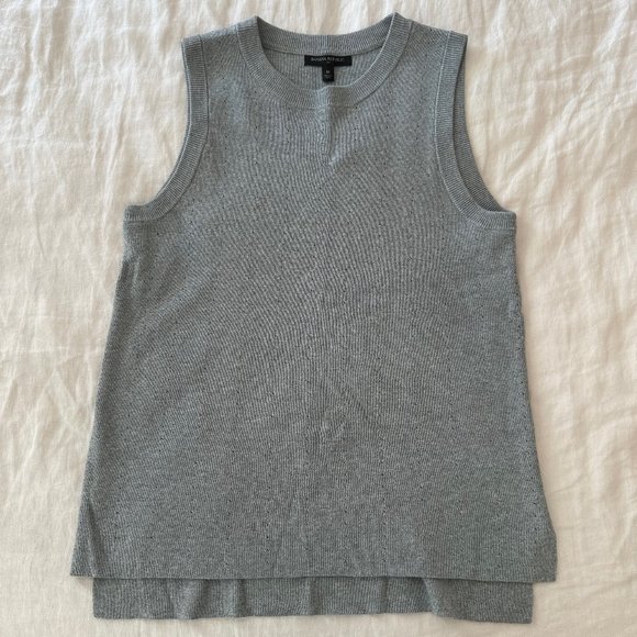 Banana Republic Tops - NWOT Banana Republic Sweater Vest